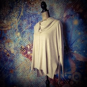 NWOT Status by Chenault Cowl Neck Oversized Tunic